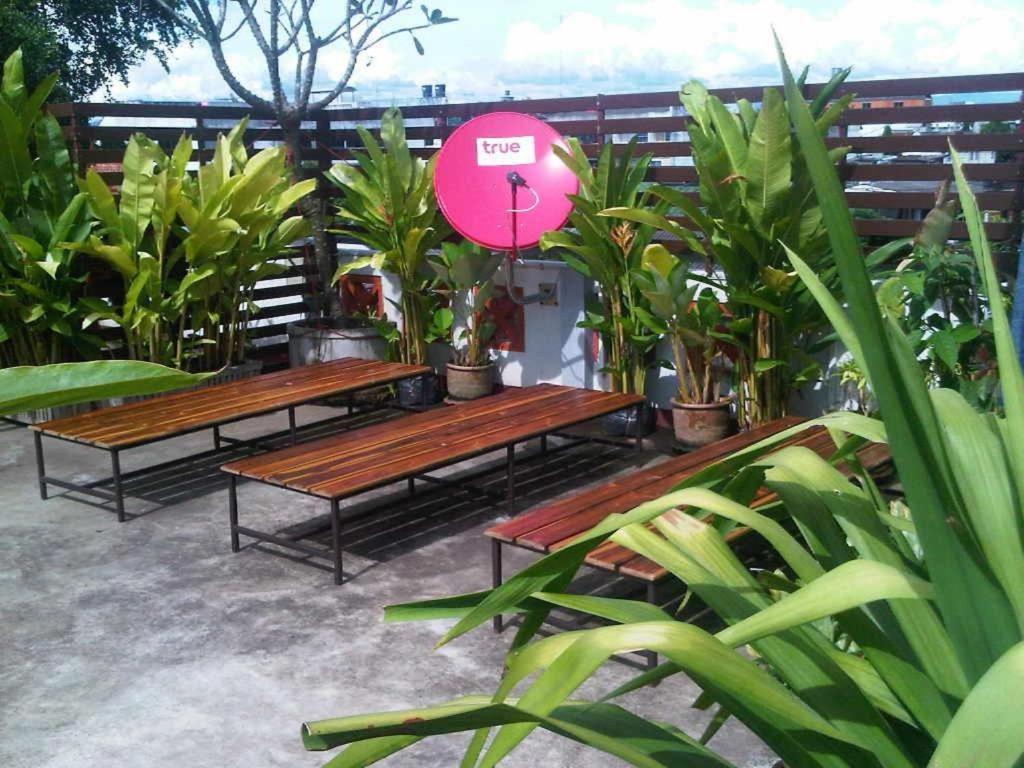 Junior House Hostel Chiang Mai Exterior foto
