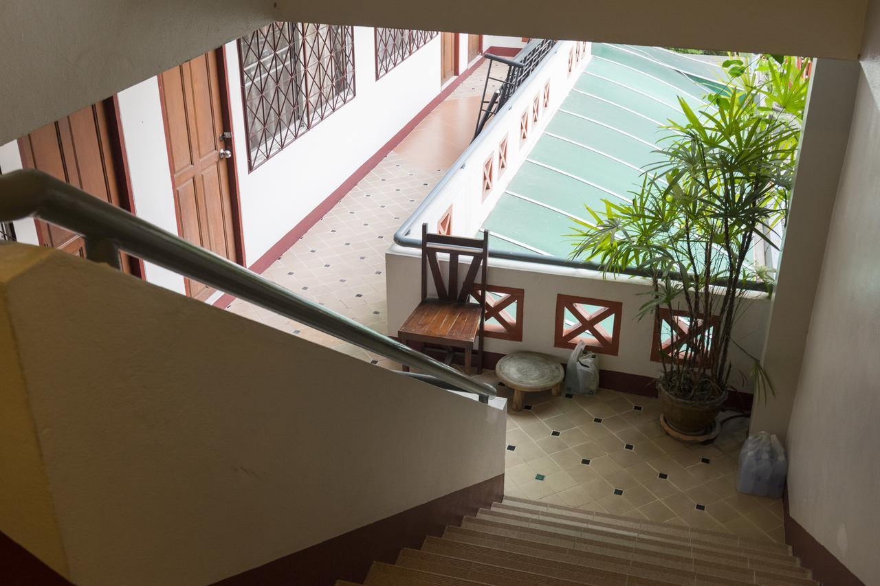 Junior House Hostel Chiang Mai Exterior foto